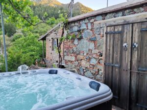 Purple Rustic Jacuzzi Villa in Saranti Village Nicosia - A perfect place to relax and escape in Cyprus Holiday Home - Mountain Views Jacuzzi and Sauna - quite place - suitable for couples and families