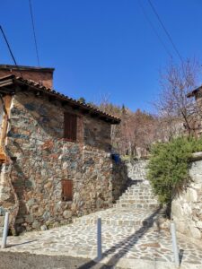 Purple Rustic Jacuzzi Villa in Saranti Village Nicosia - A perfect place to relax and escape in Cyprus Holiday Home - Mountain Views Jacuzzi and Sauna - quite place - suitable for couples and families